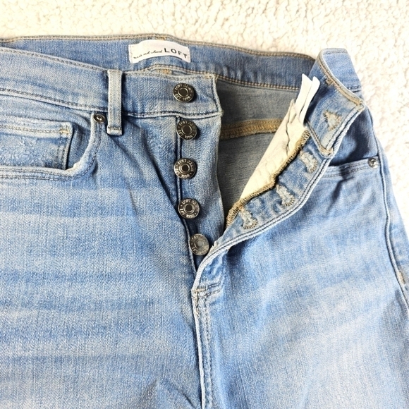 Loft Exposed Button Front High Rise Mini Flare Kick Crop Raw Hem Size 27/4 - Picture 9 of 12